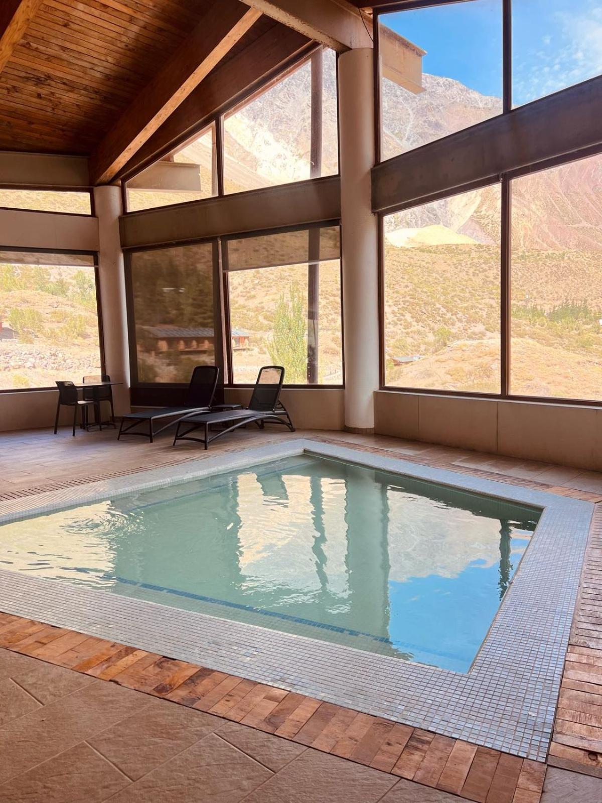 Lodge El Morado Refugio Lo Valdes Екстериор снимка